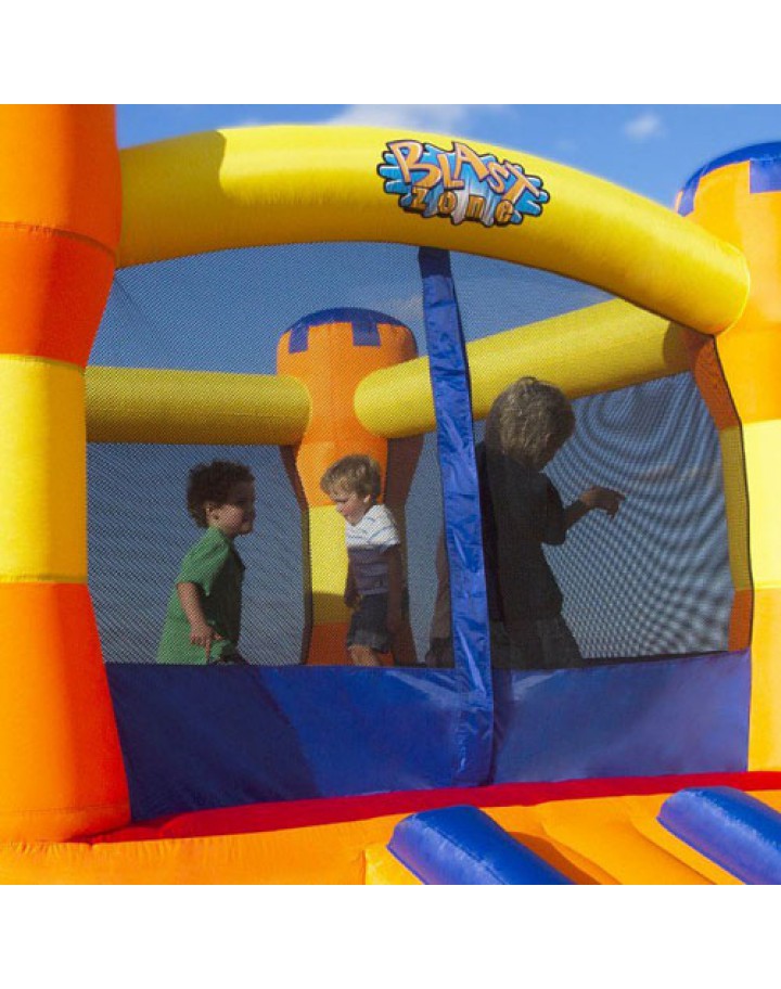 Play Palace Inflatable Bounce House from Blast Zone